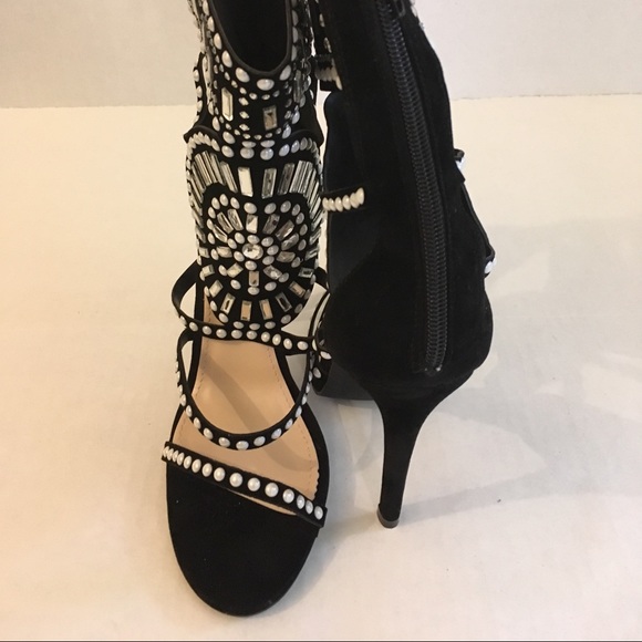 Black Suede Heels with Embellishments. Size 8.5 - Picture 8 of 8